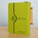 Musyaffa : Quran Tajwid Terjemah Pelangi Dompet Resleting Sedang (A5)